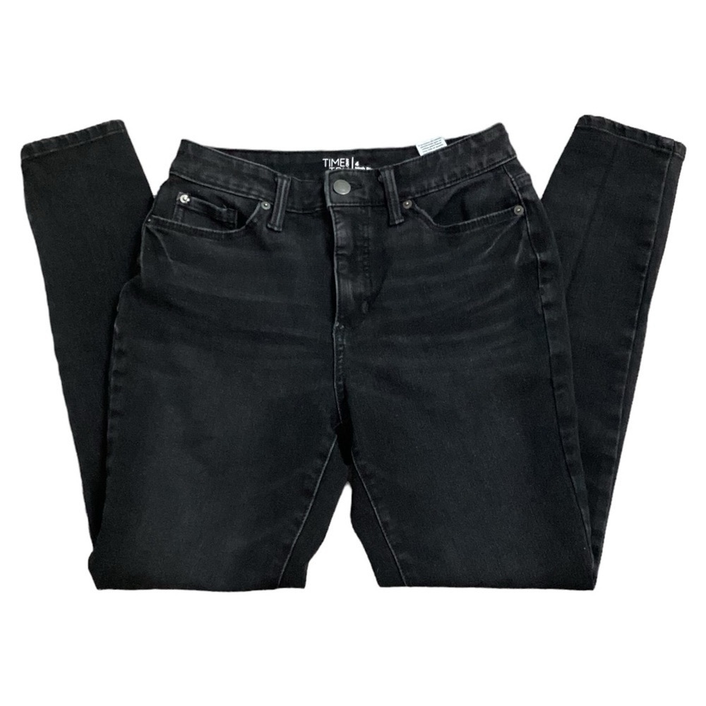 Time and Tru High Rise Curvy Jeans